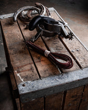 Load image into Gallery viewer, Beveled Tie Strings